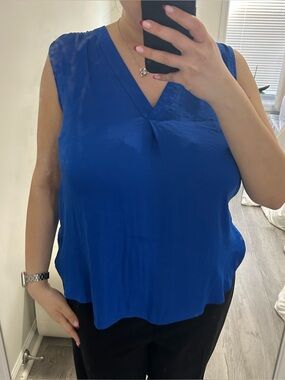 vince camuto v-neck blouse